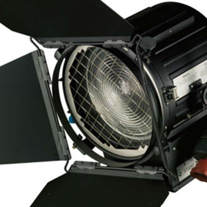DTS - 2 KW. FRESNEL